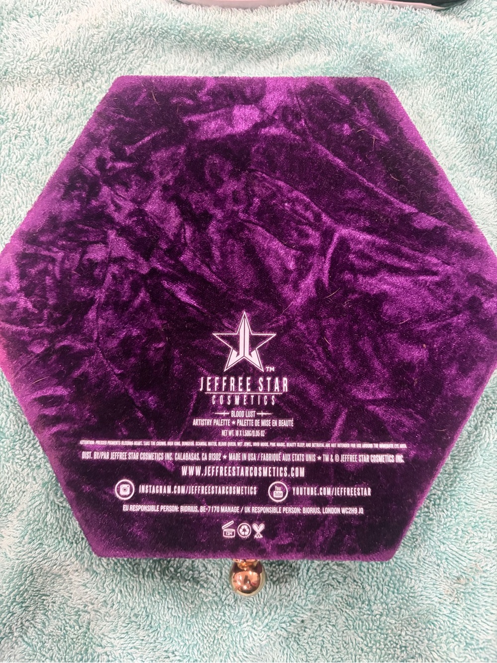 Jeffree Star Purple Velvet Hexagon Cosmetic Case with Gold Pull - Picture 3 of 3